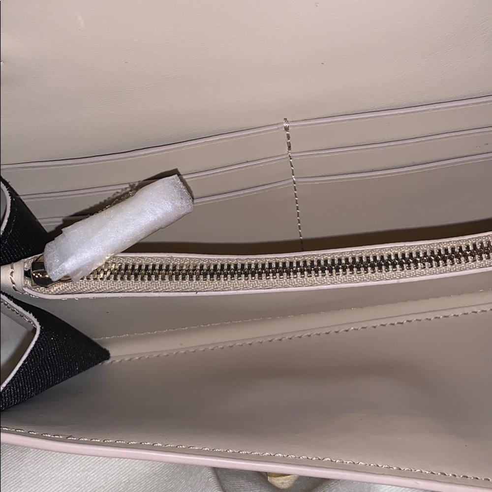 Zac Zac posen earths leather Wallet on a chain new with tag and dust bag - Picture 7 of 11